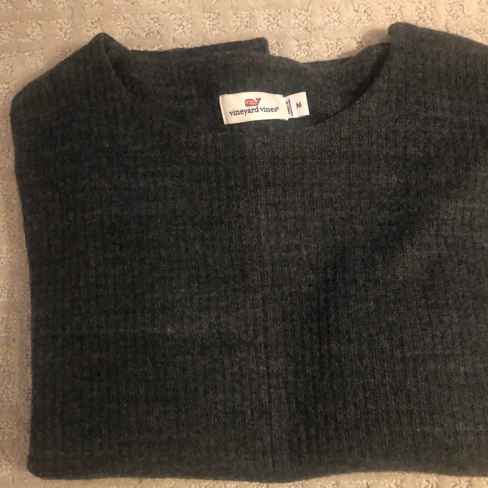 Vineyard Vines Sweater.